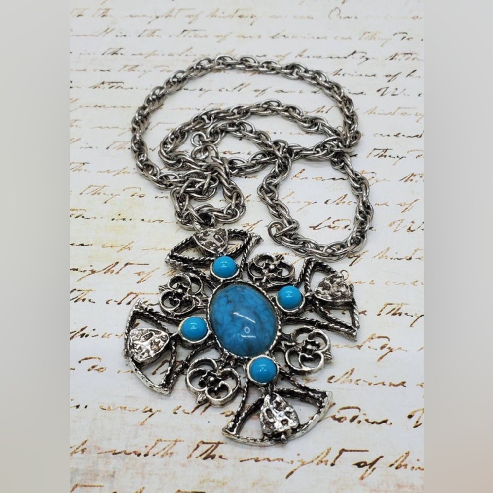 VTG Silver and Turquoise Maltese Cross Necklace